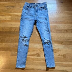 Levi's Classic Blue Distressed Skinny Jeans